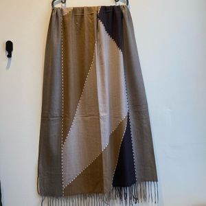 Beautiful soft patterned scarf
